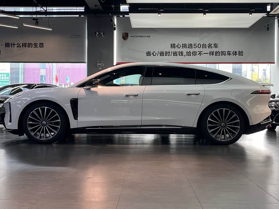 NIO ET9 2024 car image #24