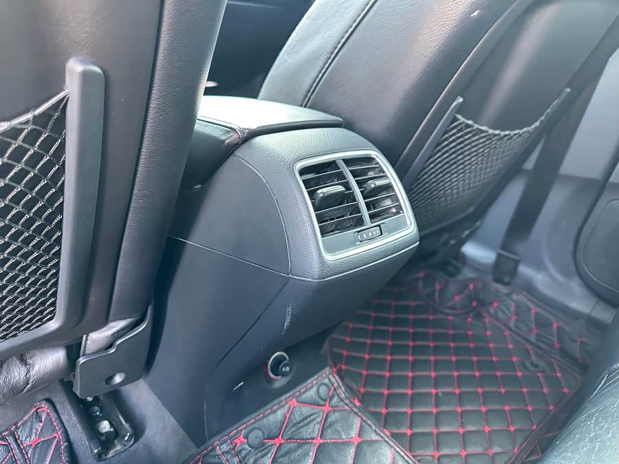 Audi Q3 2015 صورة سيارة #24