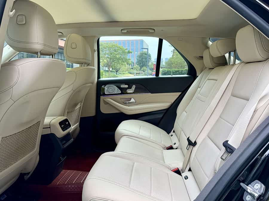 Mercedes-Benz GLE Class 2020 #24 Mercedes-Benz GLE Class 2020 car image #24