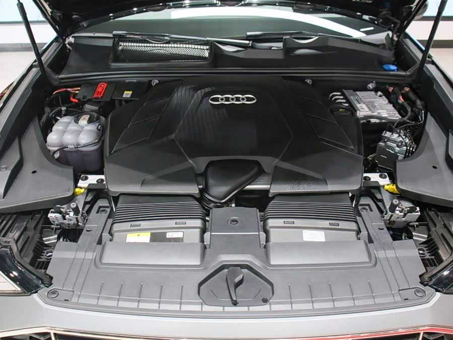 Audi Q8 2023 #24 Audi Q8 2023 car image #24