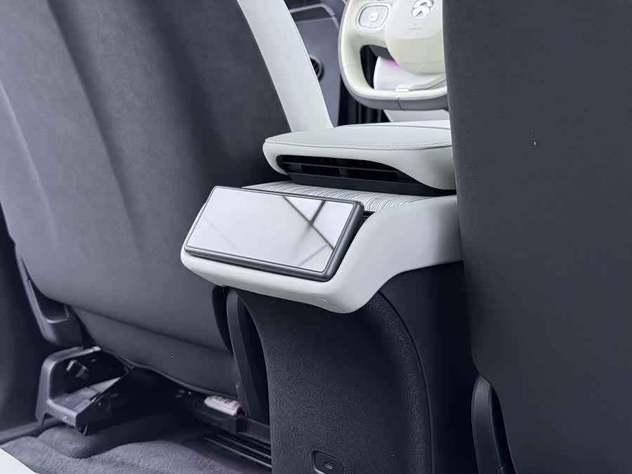 蔚来 蔚来ES7 2022 汽车图片 #24