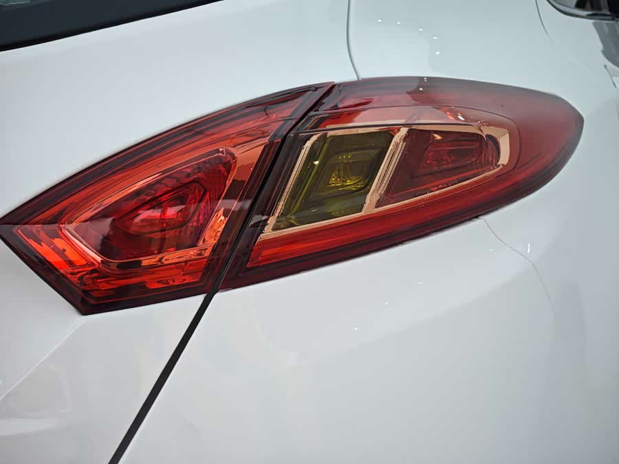 Changan Eado XT 2018 #24 Changan Eado XT 2018 изображение автомобиля #24