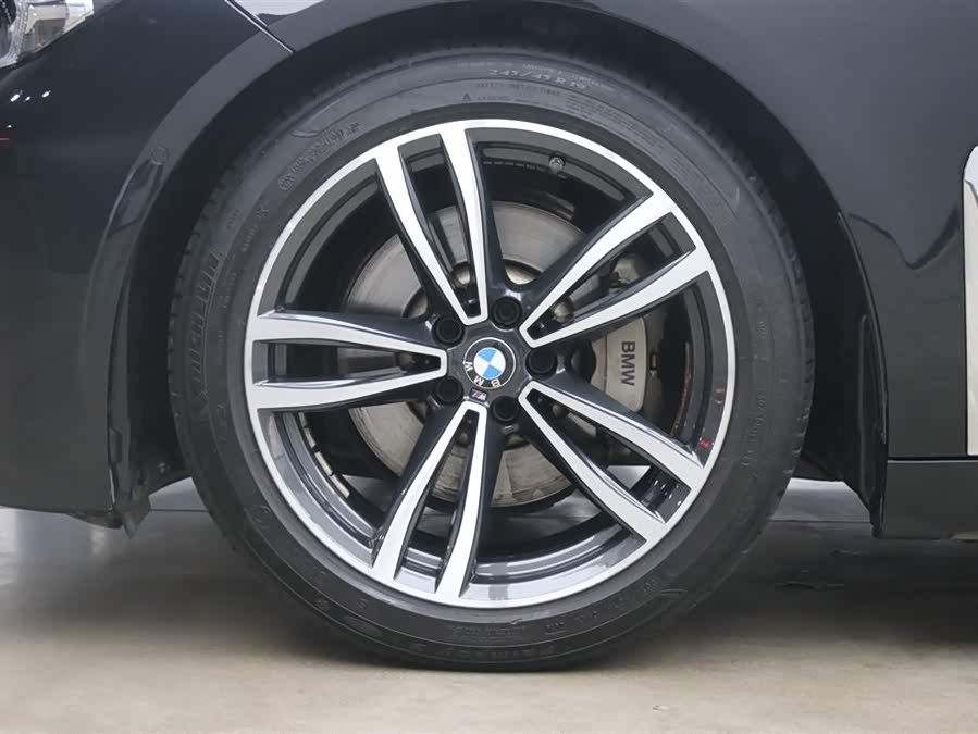 BMW i4 M50 2020 car image #24