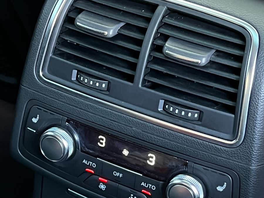 Audi S7 2013 car image #24