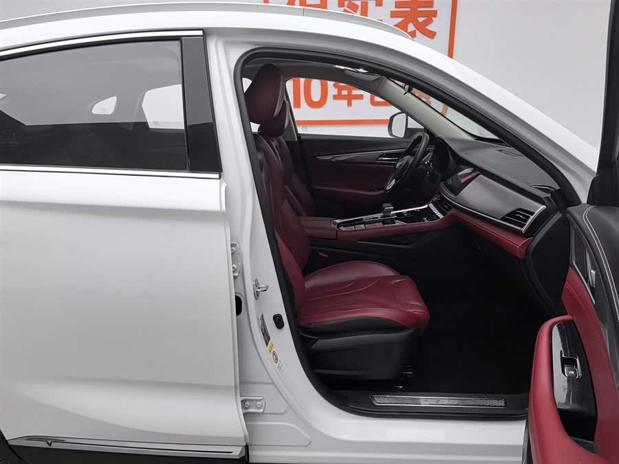Changan CS85 Coupe 2020 car image #24