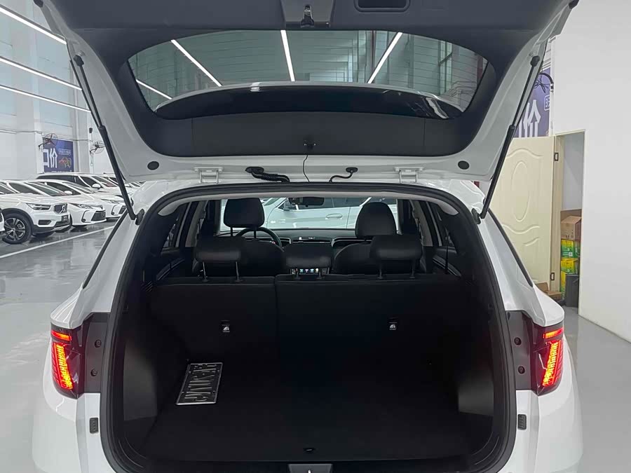 Hyundai Tucson 2022 car image #24