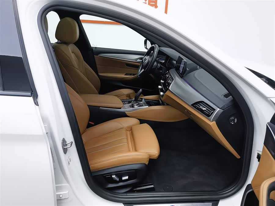 BMW 5 Series (Imported) 2018 car image #24