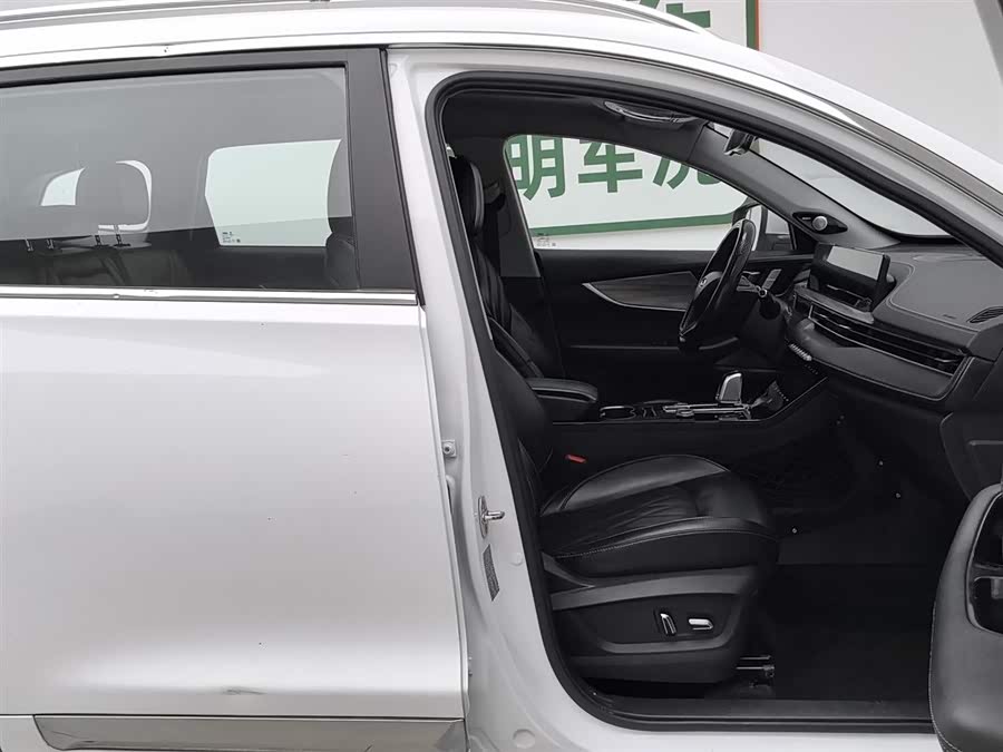 Chery Tiggo 8 Plus e+ 2022 #24 Chery Tiggo 8 Plus e+ 2022 car image #24