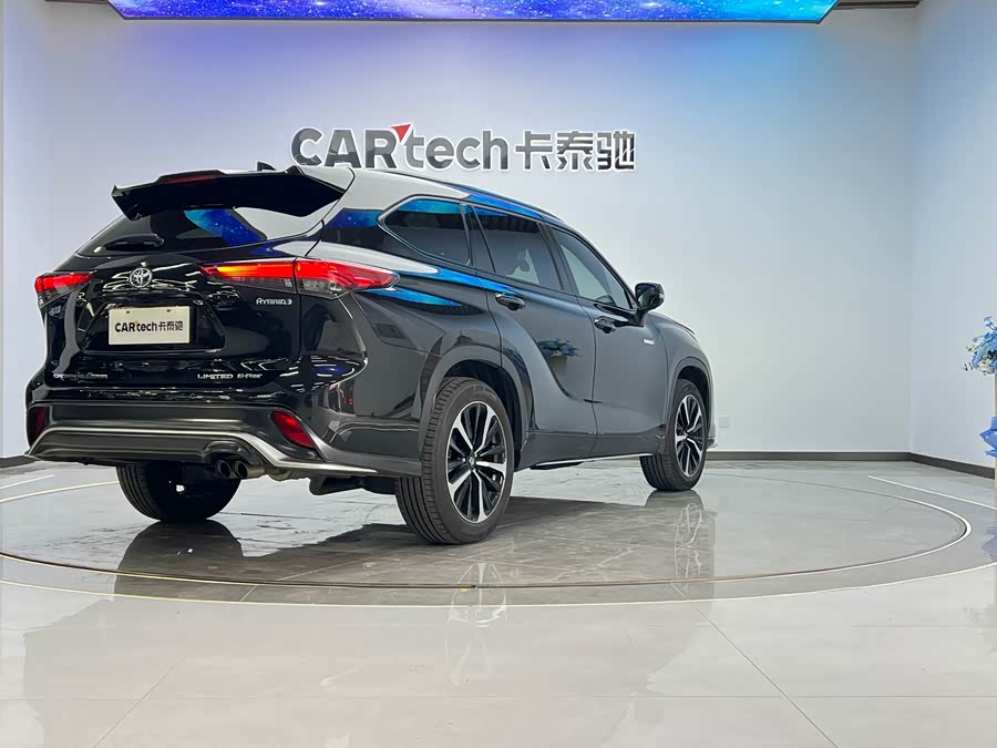 Toyota Crown Kluger 2021 car image #24