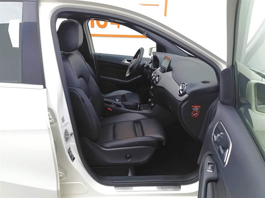 Mercedes-Benz B Class 2018 #24 Mercedes-Benz B Class 2018 car image #24