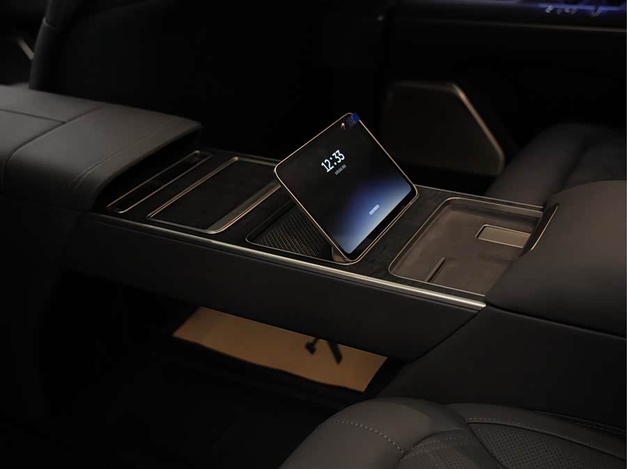 蔚来 蔚来ET9 2025 汽车图片 #24