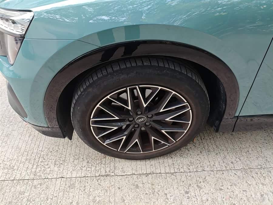 Audi Q5 e-tron 2023 #24 Audi Q5 e-tron 2023 immagine di auto #24