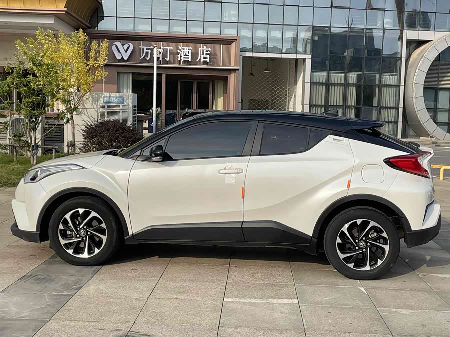 Toyota Izoa 2021 #24 Toyota Izoa 2021 immagine di auto #24