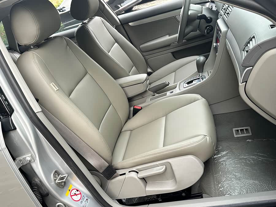 Audi A4 2007 car image #24