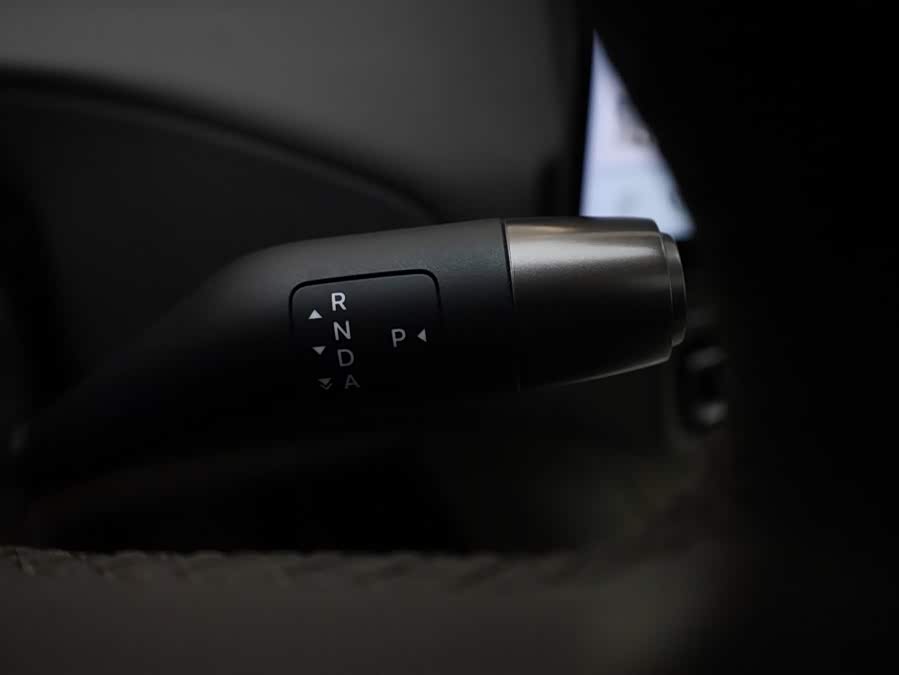 理想汽车 理想MEGA 2024 汽车图片 #24