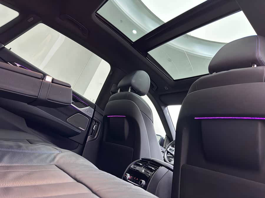 BMW 6 Series 2024 imagem de carro #24