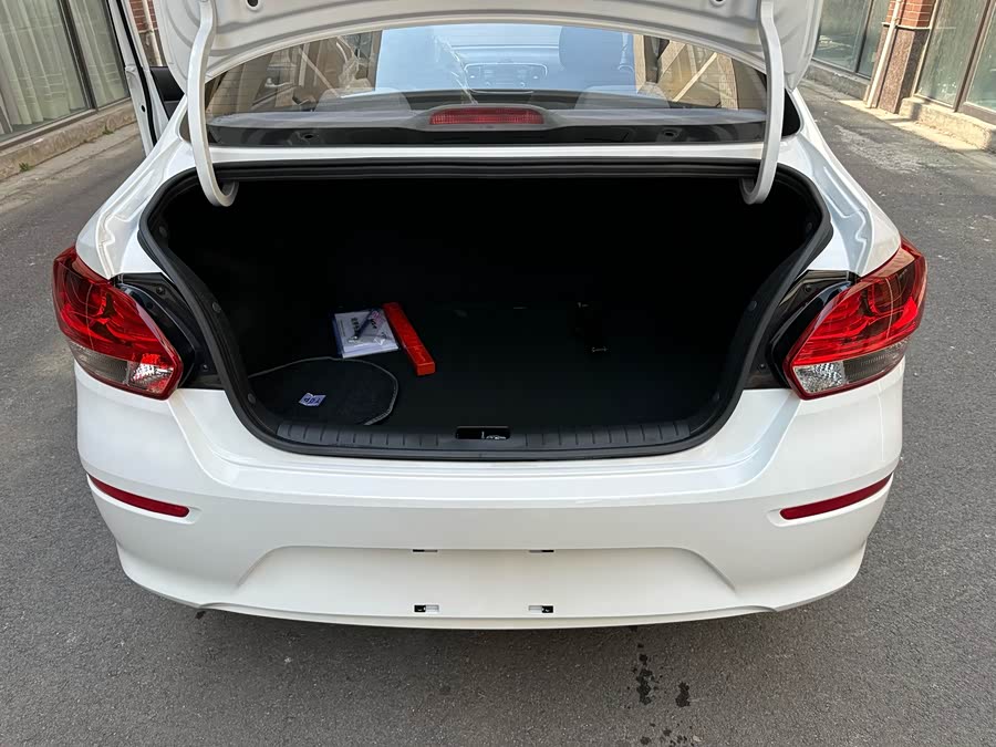 Kia Pegas 2024 image de voiture #24