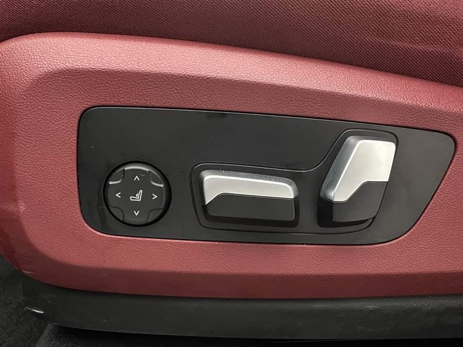 BMW X5 2023 صورة سيارة #24