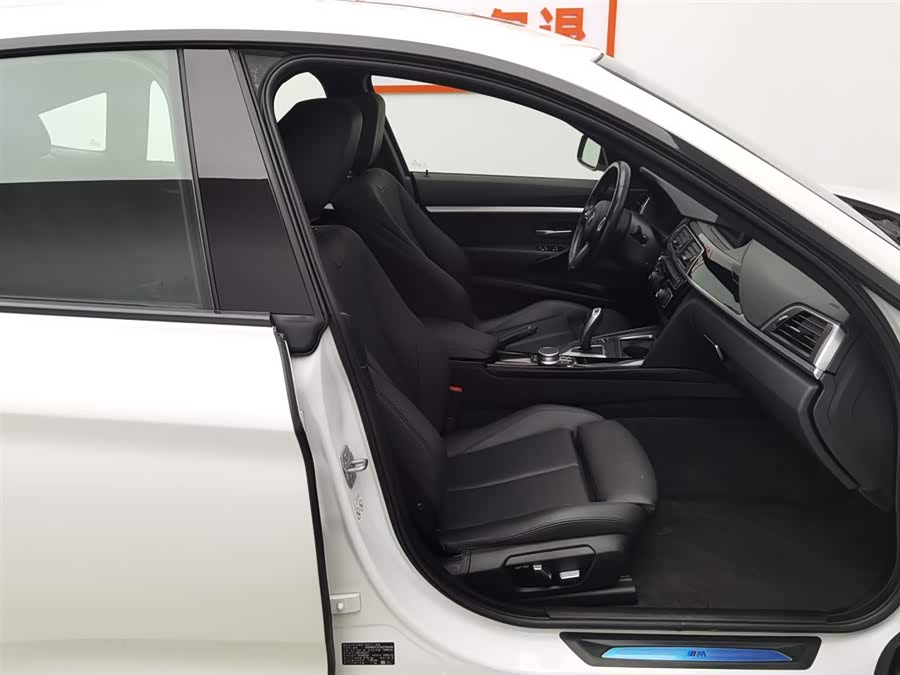 BMW 3 Series GT 2021 immagine di auto #24