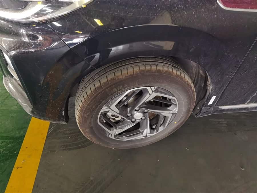 HongQi HS3 2025 car image #24