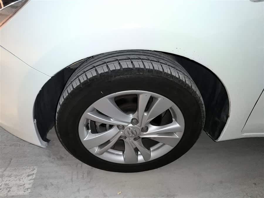 GAC Trumpchi GA3 2014 car image #24