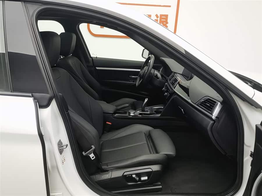 BMW 3 Series GT 2020 car image #24