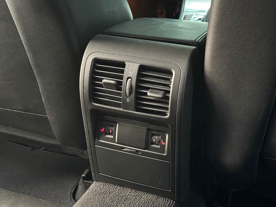 大众 Passat 2011 汽车图片 #24