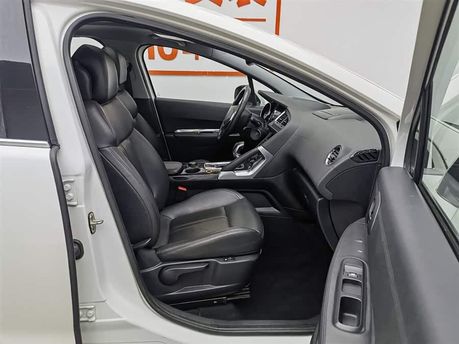 Peugeot 3008 2013 car image #24