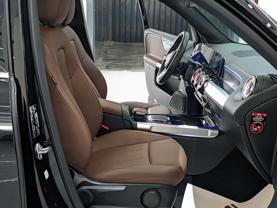 Mercedes-Benz GLB Class 2022 #24 Mercedes-Benz GLB Class 2022 car image #24