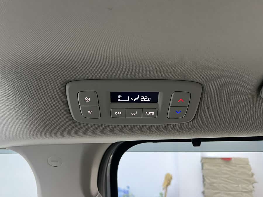Kia K3 2016 car image #24