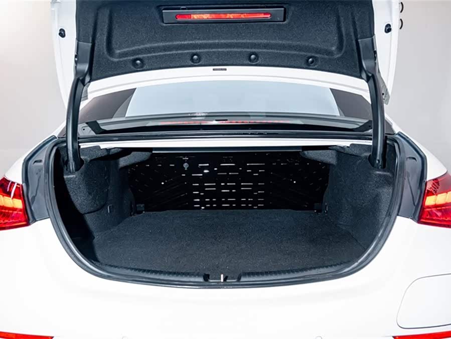 Mercedes-Benz C Class New Energy 2025 #24 Mercedes-Benz C Class New Energy 2025 immagine di auto #24