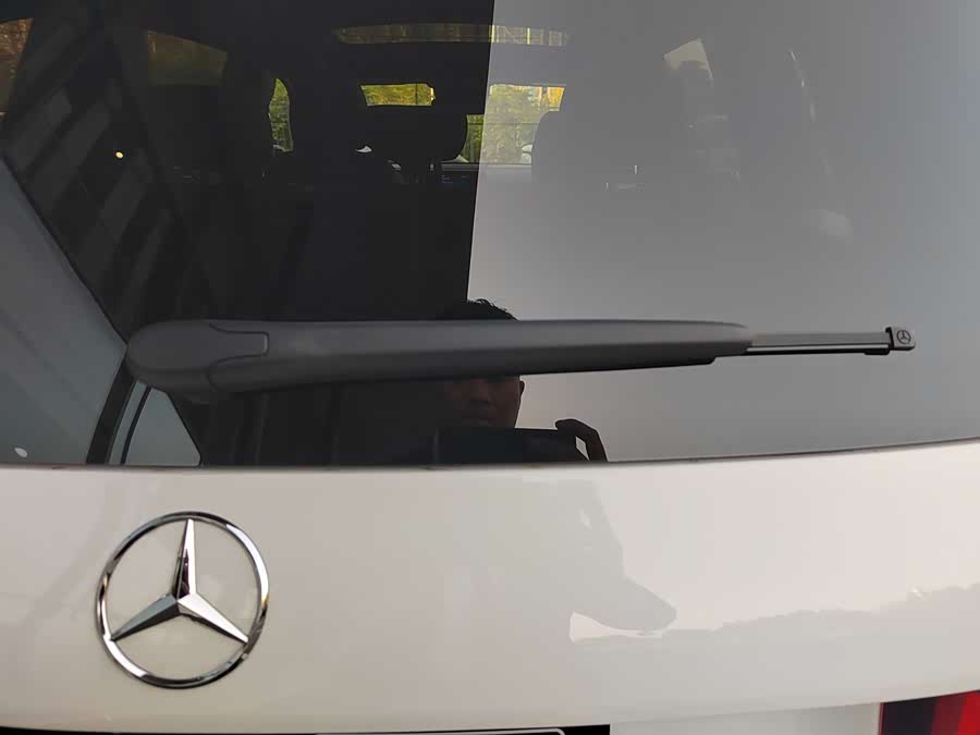 Mercedes-Benz GLB AMG 2025 imagen de coche #24