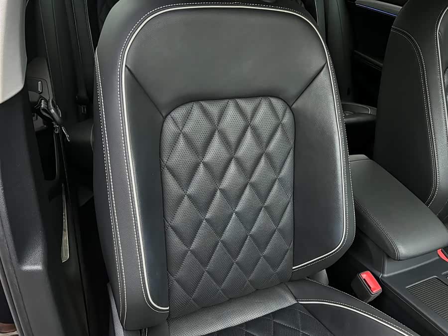 Volkswagen Magotan GTE 2020 car image #24