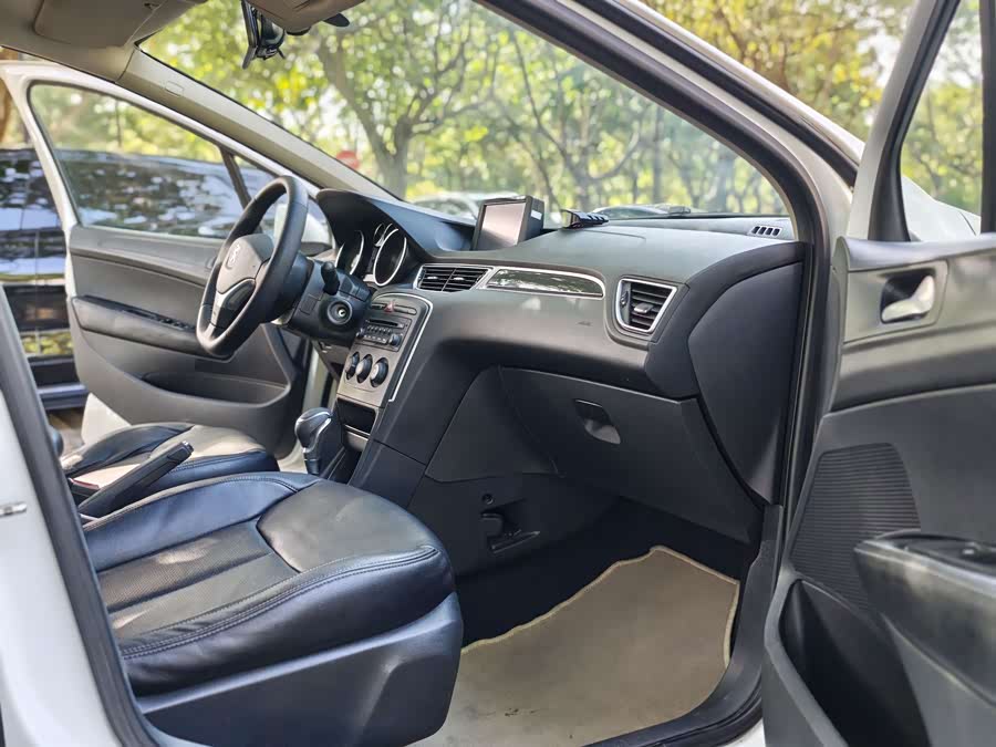 标致 标致308 2015 汽车图片 #24