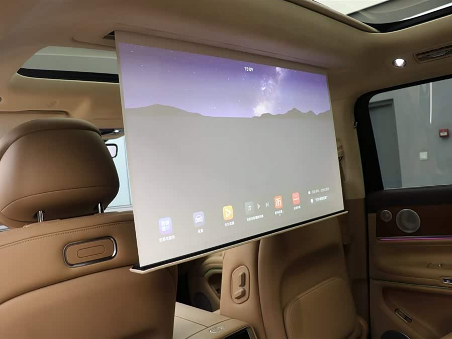 2025 car image #24