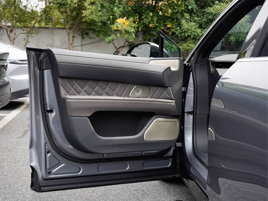 蔚来 蔚来ET9 2025 汽车图片 #24