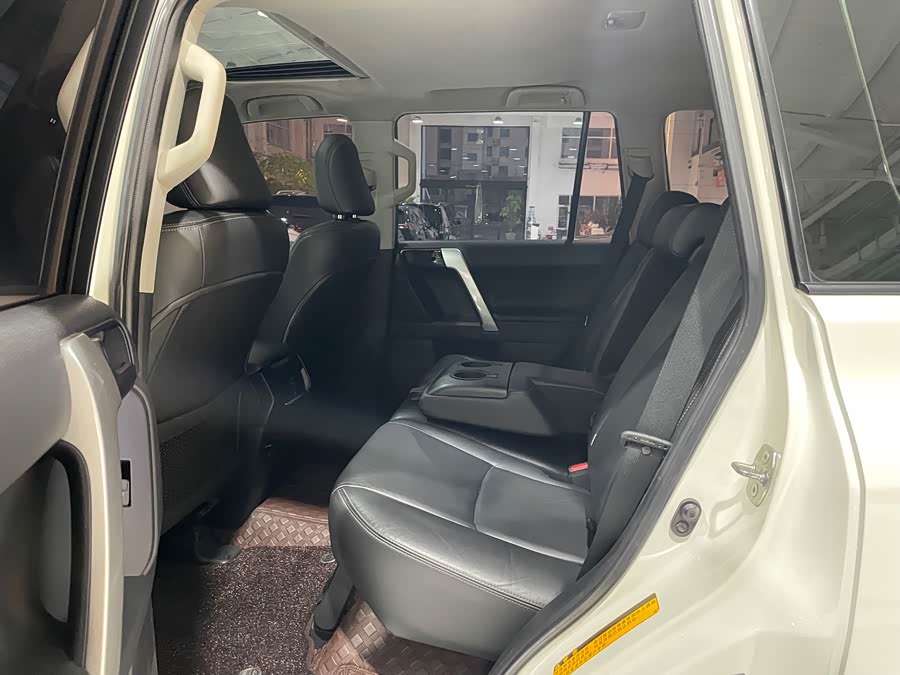 丰田 普拉多 2016 汽车图片 #24