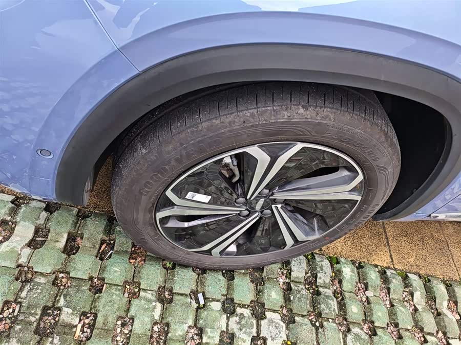 GEELY Monjaro EREV 2022 car image #24