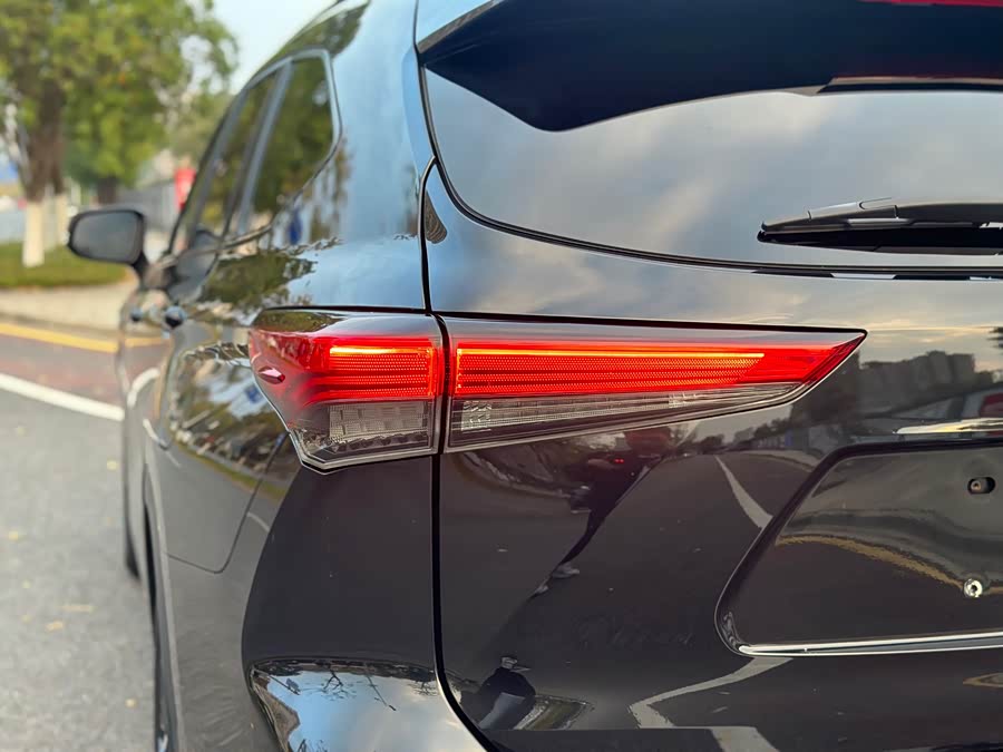 Toyota Crown Kluger 2022 car image #24