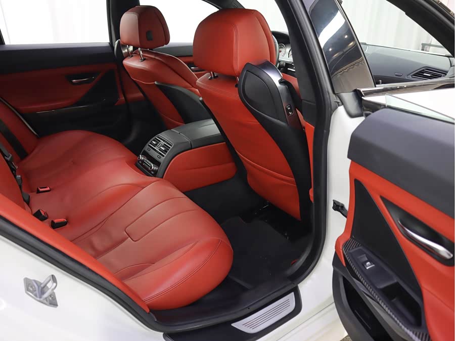 BMW M6 2014 #24 BMW M6 2014 car image #24