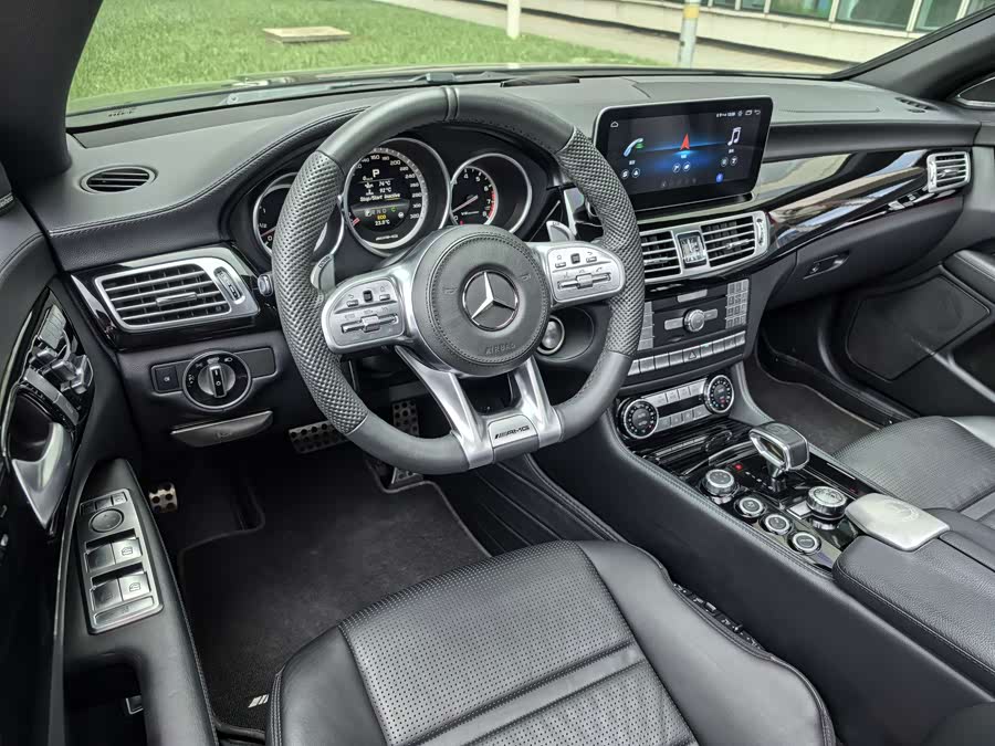 Mercedes-Benz CLS AMG 2017 car image #24