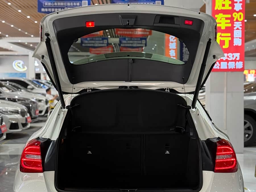 Mercedes-Benz GLA AMG 2015 car image #24