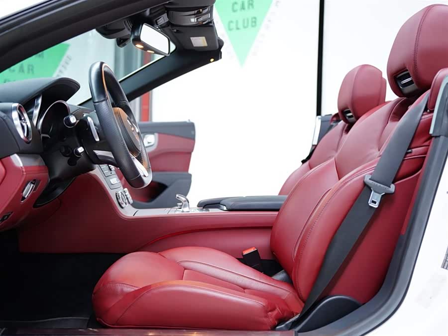 Mercedes-Benz SL Class 2017 car image #24