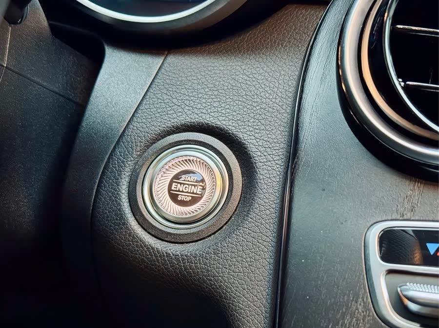 Mercedes-Benz C Class 2020 #24 Mercedes-Benz C Class 2020 image de voiture #24