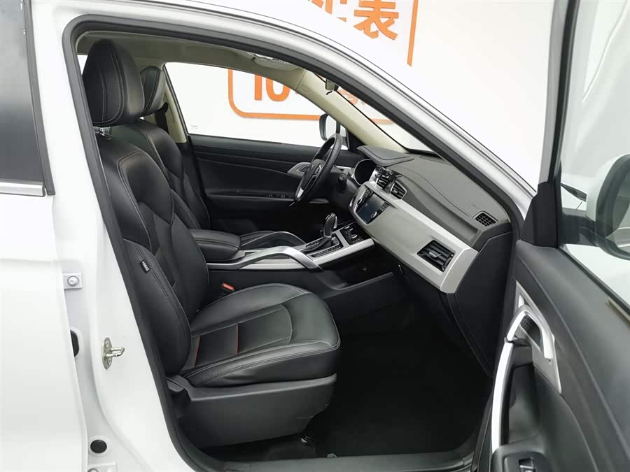 GEELY Boyue 2022 car image #24