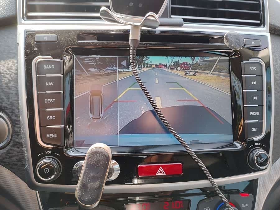 Haval M6 2017 car image #24