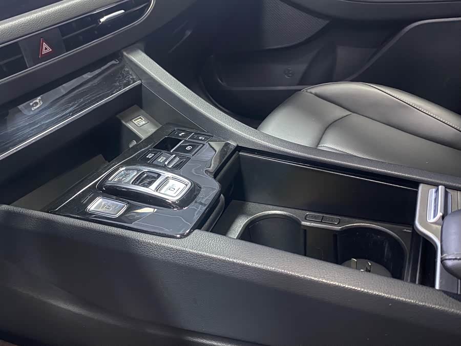 Hyundai Sonata 2022 car image #24