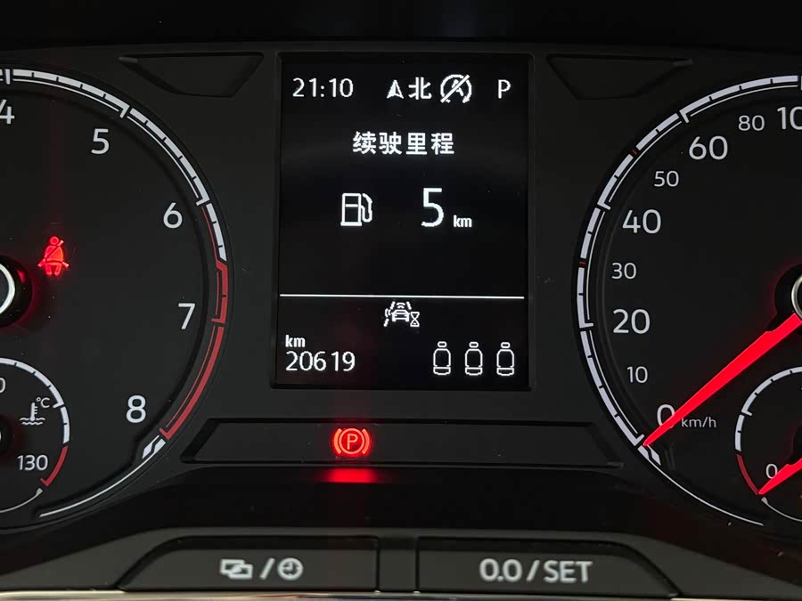 Volkswagen T-Cross 2021 #24 Volkswagen T-Cross 2021 car image #24