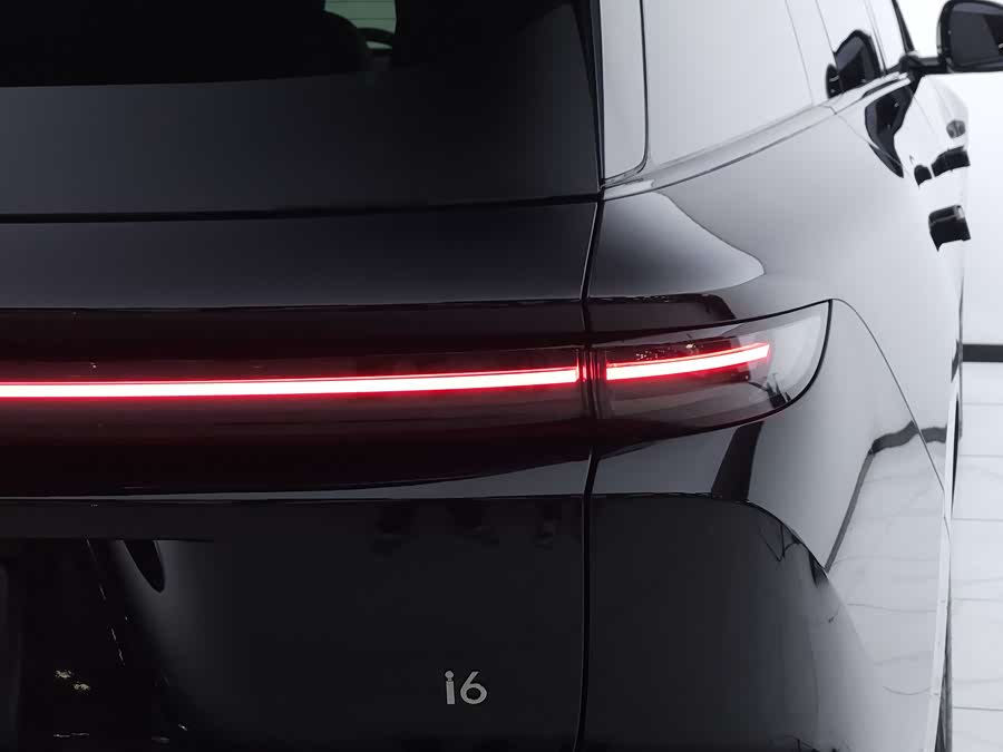 理想汽车 理想i6 2025 汽车图片 #24