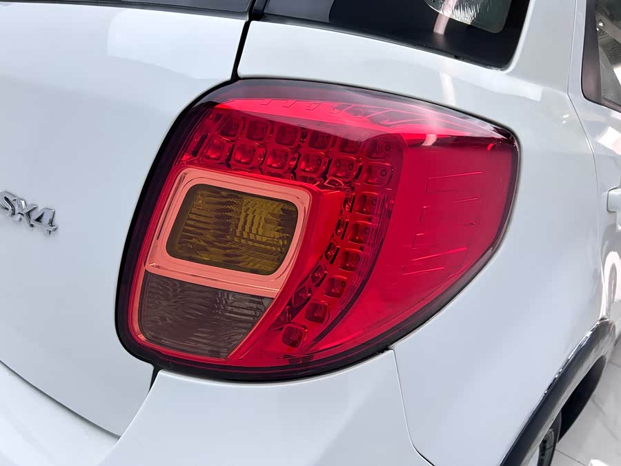 铃木 天语 SX4 2013 汽车图片 #24